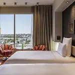 スイスホテル 5*