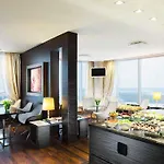 Swissotel 5*