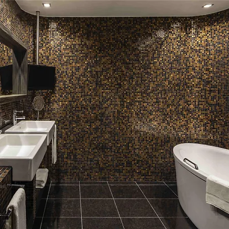 Swissotel Hotell