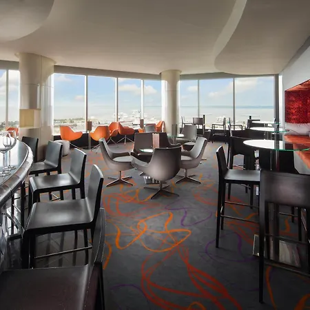 Swissotel Hotell 5*
