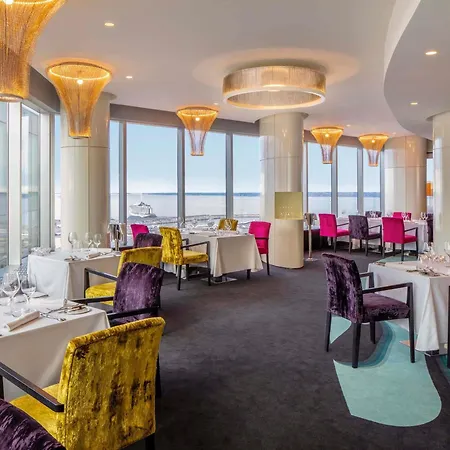 Hotell Swissotel 5*