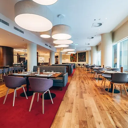 Swissotel מלון 5*